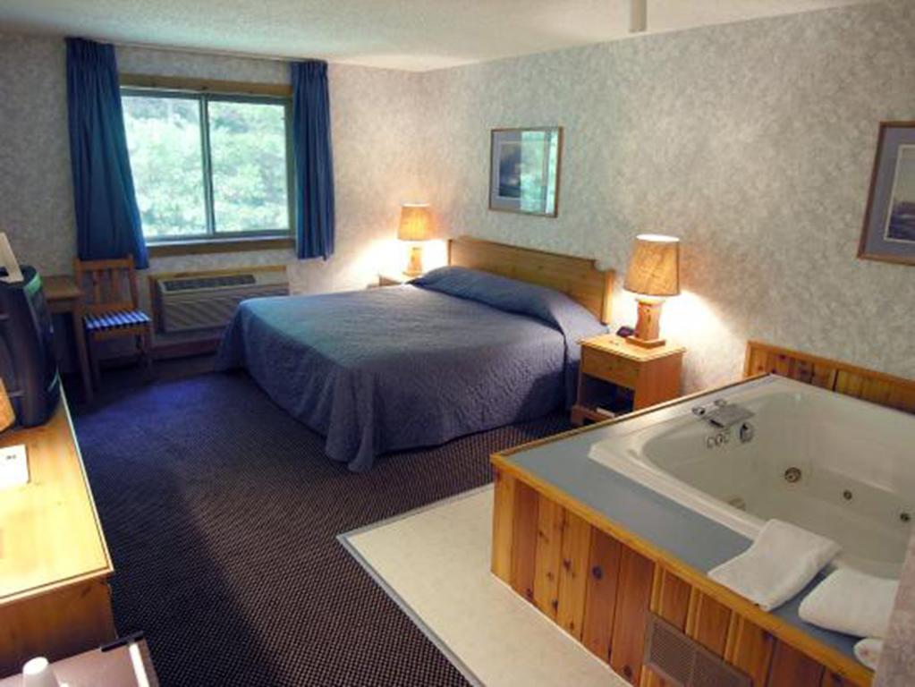 The Pinewood Lodge Au Gres Extérieur photo