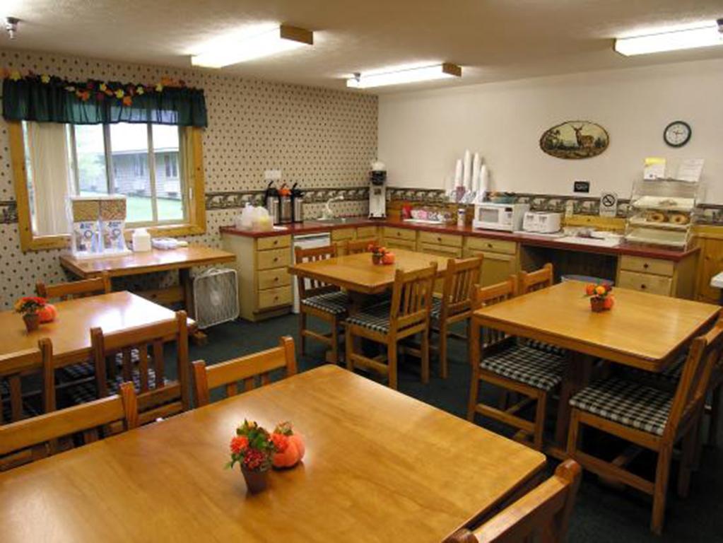 The Pinewood Lodge Au Gres Extérieur photo