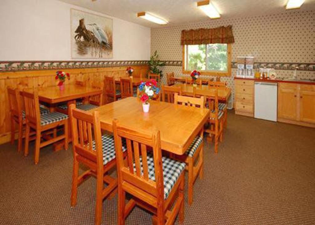 The Pinewood Lodge Au Gres Extérieur photo